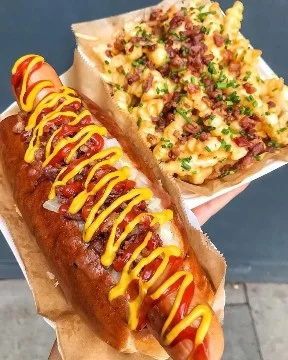 Thirty-two delicious food options. Choose what you would most like to eat. It is not recommended to go on an empty stomach!