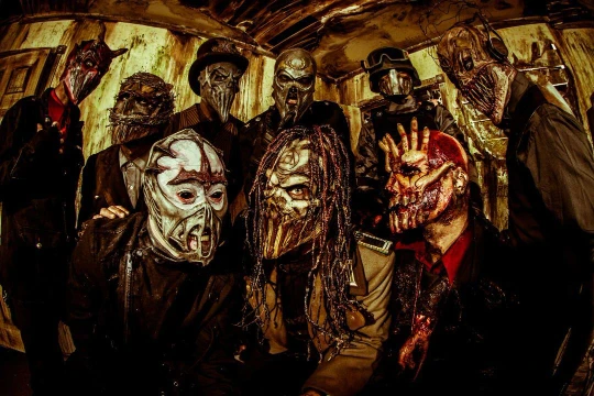 The test is for that small% of fans of this once cool group.. Everyone loves Slipknot. But I'm not. I love Mushroomhead. If you are not aware of Mushroomhead, please do not pass by)) I will be gratefu