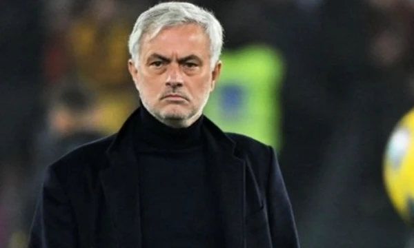 Name all the clubs where Jose Mourinho was head coach in the correct order.