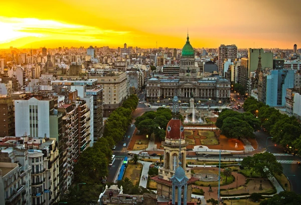 47 million people live in Argentina. Choose which city, in your opinion, is the best in Argentina. 