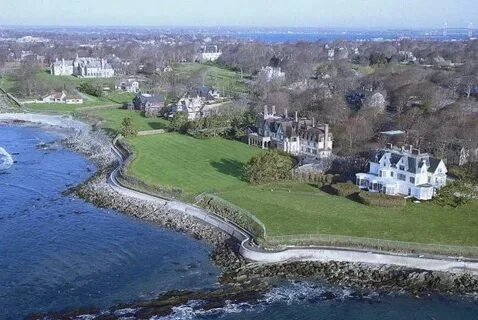 10. Rhode Island (USA) is a 4002 km2 US state, part of the New England region and located on the Atlantic Ocean. It is the smallest state in the United States by area. 10. Rhode Island (USA) is a 4002 km2 US state, part of the New England region and located on the Atlantic Ocean. It is the smallest state in the United States by area.