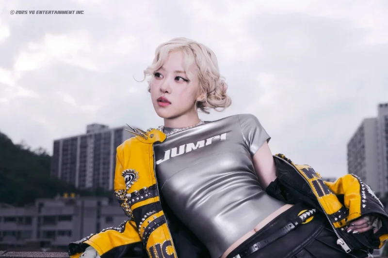 Review: BLACKPINK - JUMP #6 Review: BLACKPINK - JUMP #6