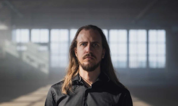 Finnish electronic musician. He is known for his hit «Bad Karma», which has over a billion streams. His music is a combination of genres, mostly with an emphasis on eastern musical traditions