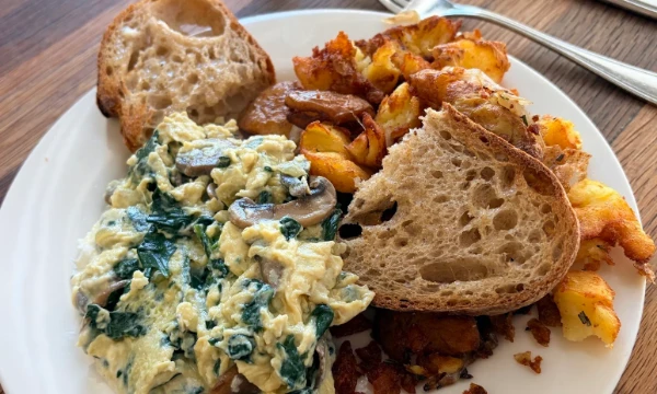 imagine that you were given the choice to have breakfast in one of the best restaurants in the world. What would you choose?