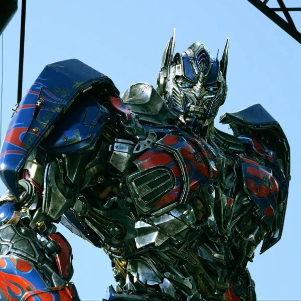 Choose the best character from the movies and cartoons of the transformers universe 