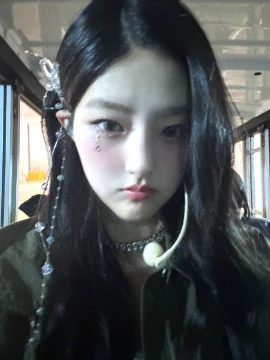 I consider all my biases to be the most beautiful, but it's interesting to find out whose appearance the others like. 