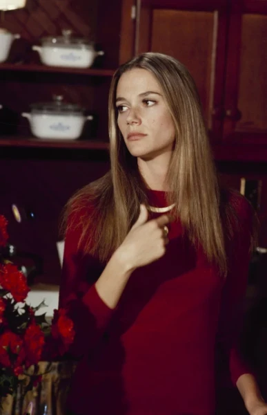 Continuation of the selection of actresses of irresistible beauty