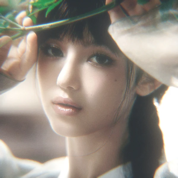 Today you have to choose the most attractive idol!If you like it, I'll make a male version)I wish you all a pleasant passage.✿⁠ 
