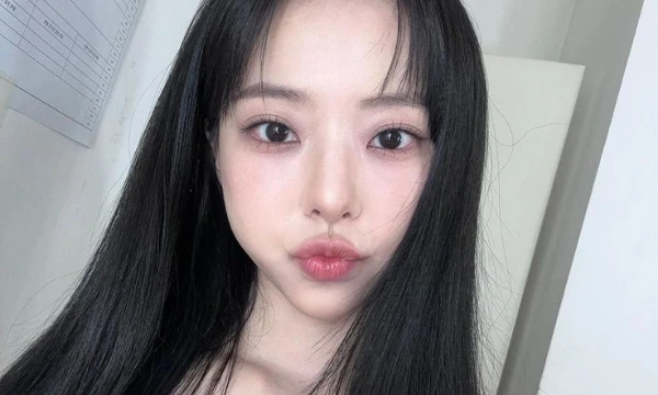 Choose my favorite members of little-known bands among my biases. I will consider the groups unpopular relative to such as itzy, twice, etc. Enjoy your passage! ⊹₊⟡⋆