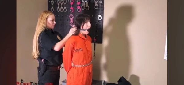 Prisonteens prisoners handcuuf ,black box ,ball gag,belli chains ,pranga orenge jumpsit ,Pink jumpsit,green jumpsit
