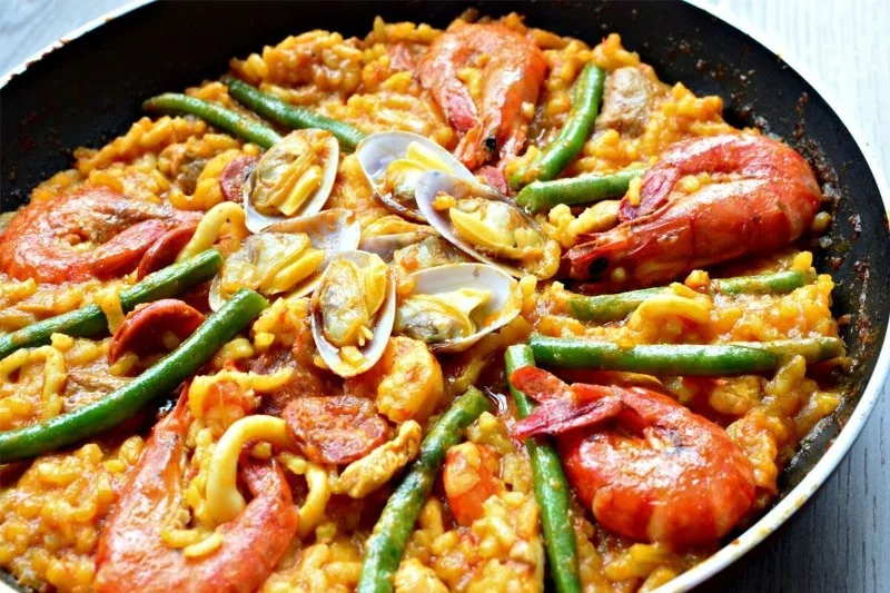 Paella is one of the main dishes of Spanish cuisine, has some Arabic origin. Paella is one of the main dishes of Spanish cuisine, has some Arabic origin.