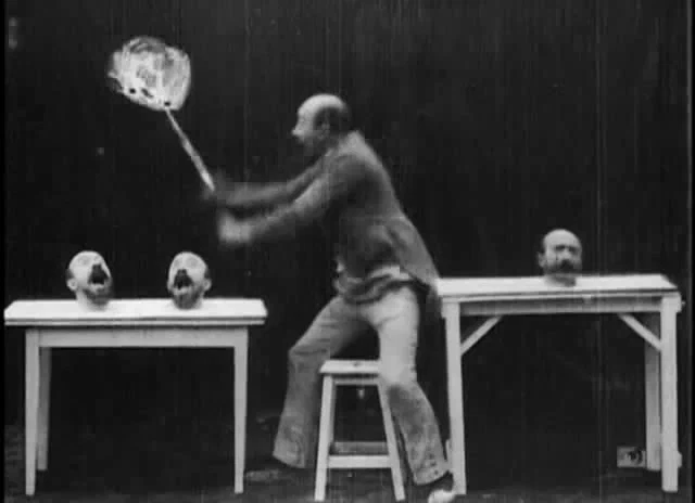 still from the movie Un homme de têtes. Demonstrating multiple exposures still from the movie Un homme de têtes. Demonstrating multiple exposures