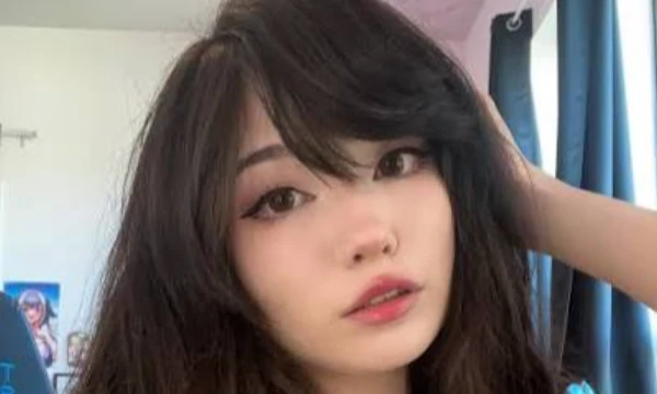 Pick your favorite female streamers!