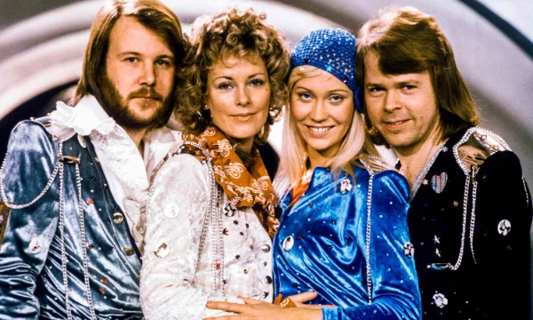 I'm continuing the marathon of songs from the past: ABBA, Paul McCartney, Boney M... sorry, there won't be much rock here - I don't like rock trends at the time of its formation.